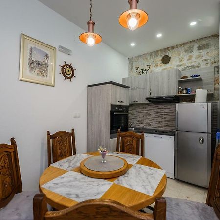 Apartman Lavanda Kaštela Kültér fotó