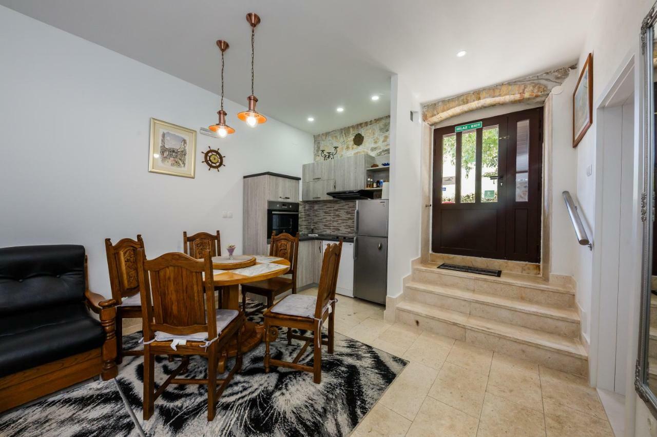Apartman Lavanda Kaštela Kültér fotó